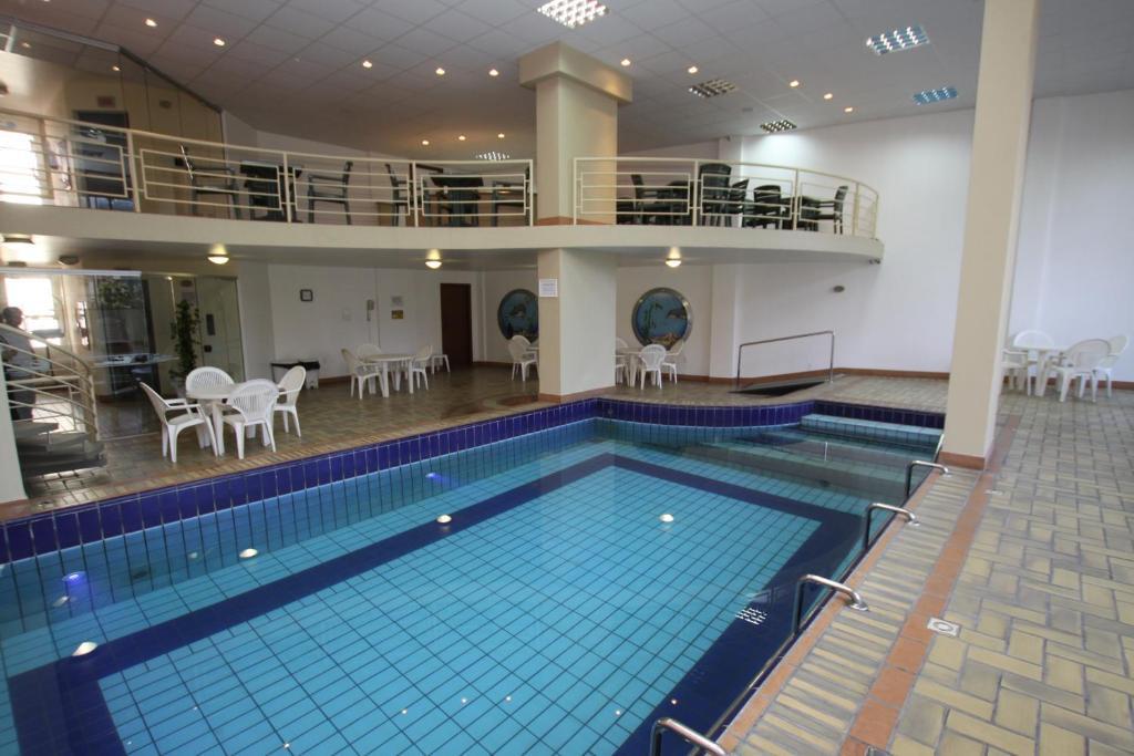 Hotel Blumenau - Балнеаріу-Камборіу Екстер'єр фото